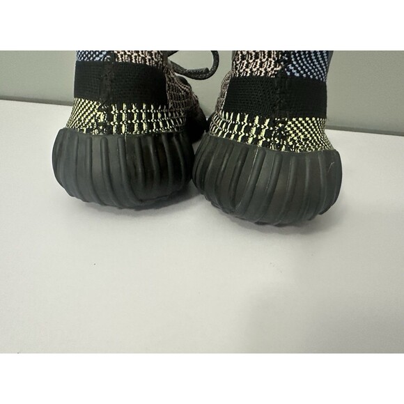 Adidas Yeezy 350 Boost Yecheils FW5190 Non-reflective Mens Size 9 EUC - Picture 3 of 7